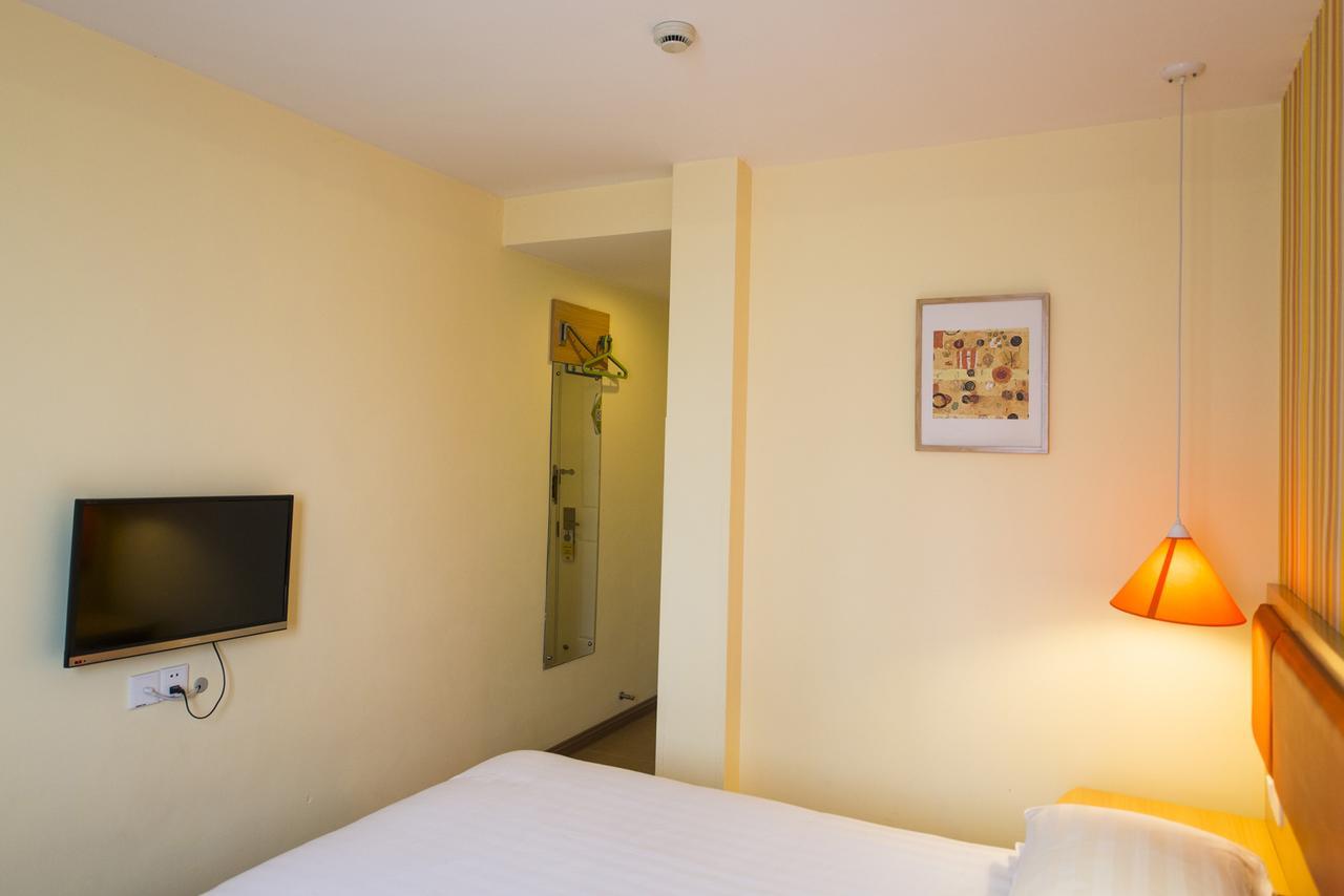 Home Inn Hunchun International Passenger Terminal Esterno foto